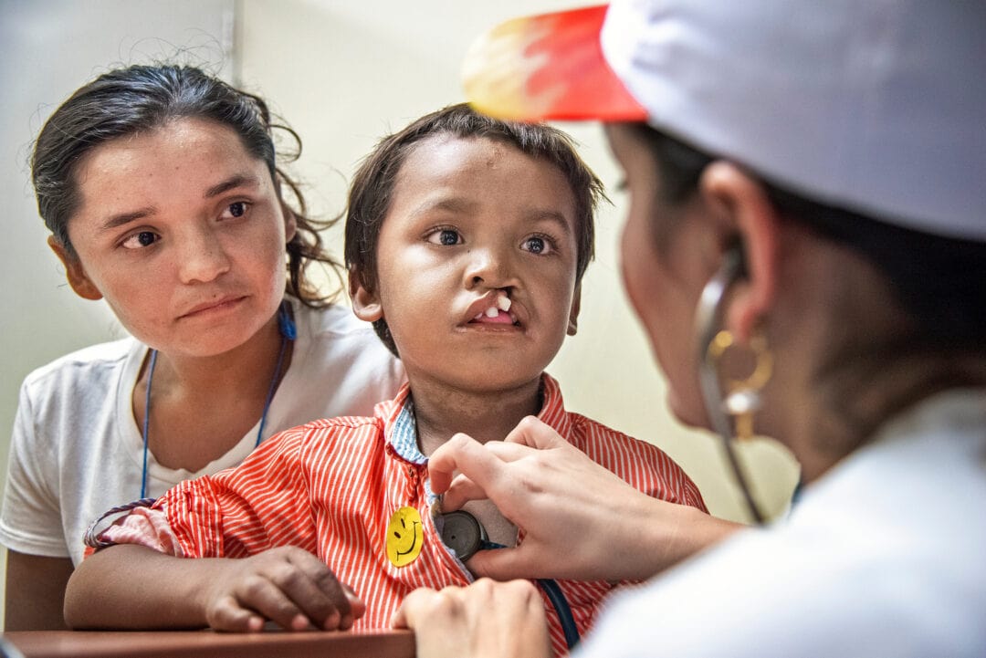 Pedro has his vital signs checked by anaesthesiologist Dr. Carolina Zapata. Photo: Rohanna Mertens