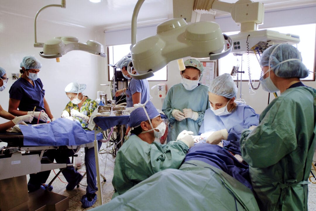 Surgeries at OS Centre in Colombia