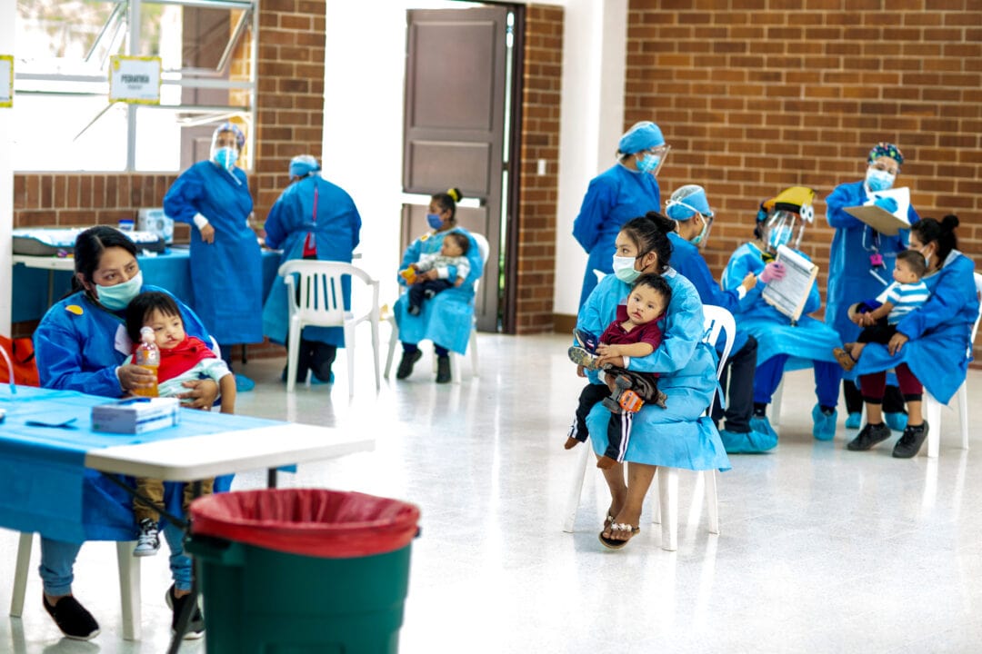 Screening day at medical programme in Guatemala City. Photo: Carlos Rueda